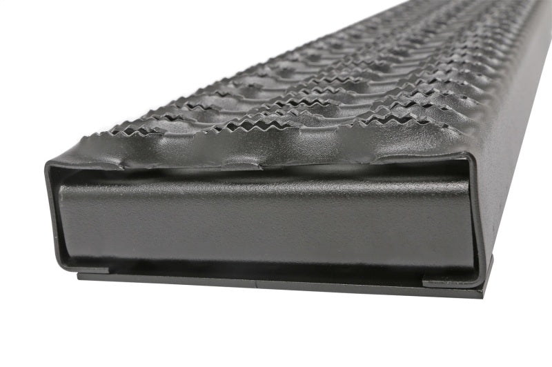 Deezee Universal Running Board Rough Step (77In Aluminum)