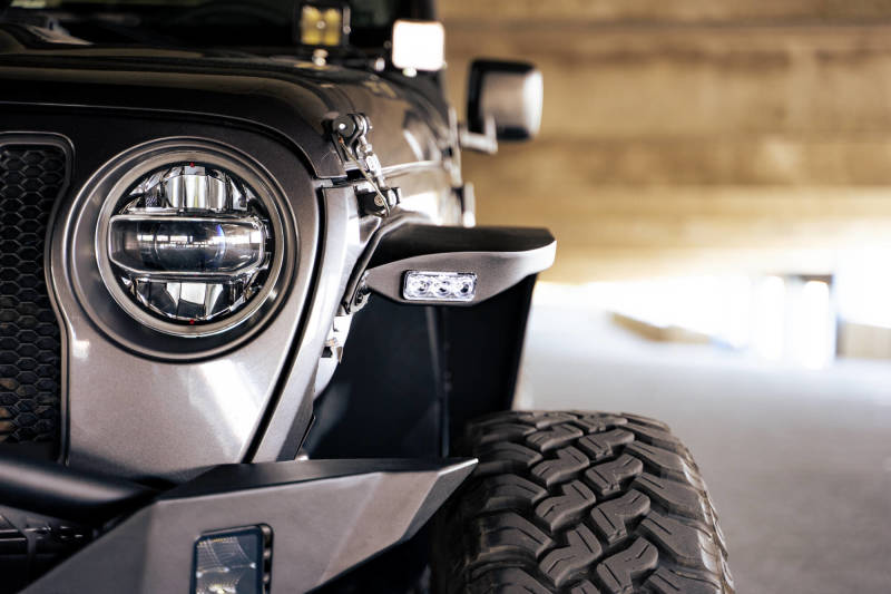 DV8 Offroad 18-23 Jeep Wrangler JL Slim Fender Flares