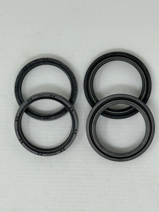 KYB 05+ KTM/ GasGas/ Husqvarna/ Sherco Front Fork Oil and Dust Seal Set 48 mm.