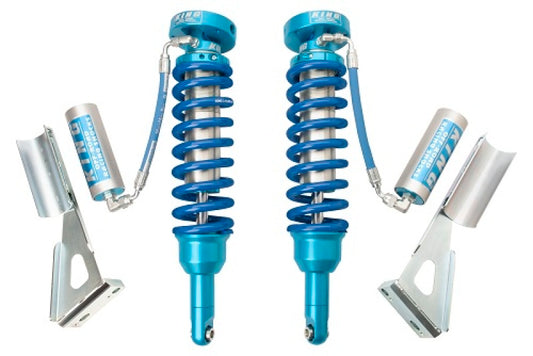 King Shocks 2005+ Toyota Tacoma (6 Lug) Front 2.5 Dia Remote Reservoir Coilover (Pair)