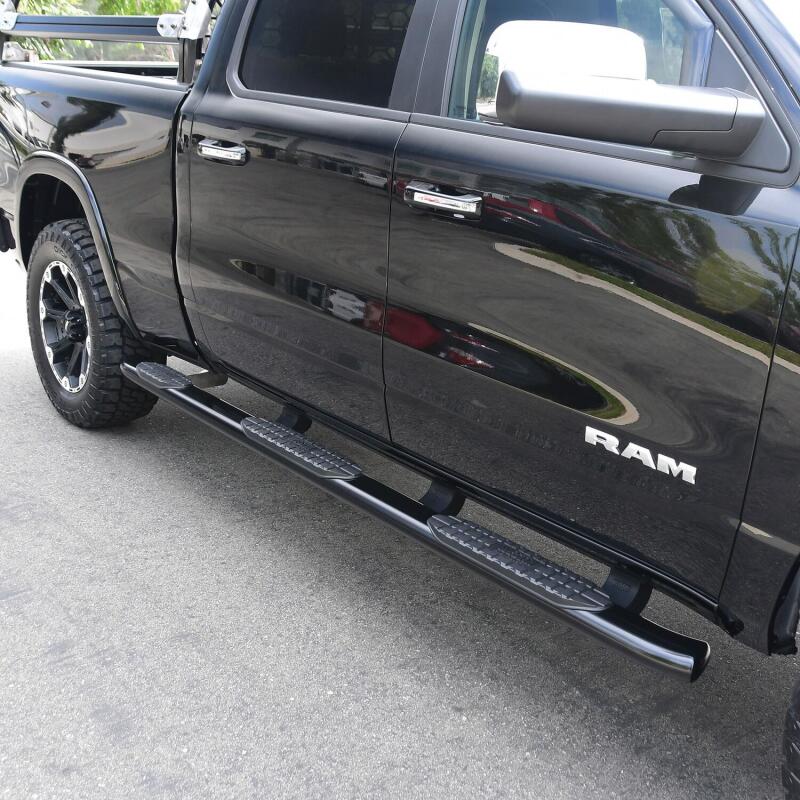 Westin 19-22 RAM 1500 CC 5ft7in. Bed (Excl. Classic) PRO TRAXX 5 W2W Oval Nerf Step Bars - Black