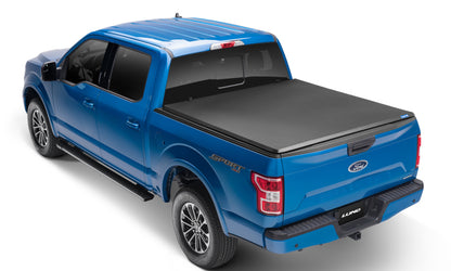 Lund 21+ Ford F-150 (5.5ft. Bed) Genesis Tri-Fold Tonneau Cover - Black