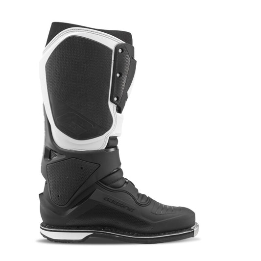 Gaerne SG22 Boot Black/White Size - 7