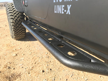 Fishbone Offroad 07-18 Jeep Wrangler JK 4 Door Steel Side Steps - Black Textured Powdercoat