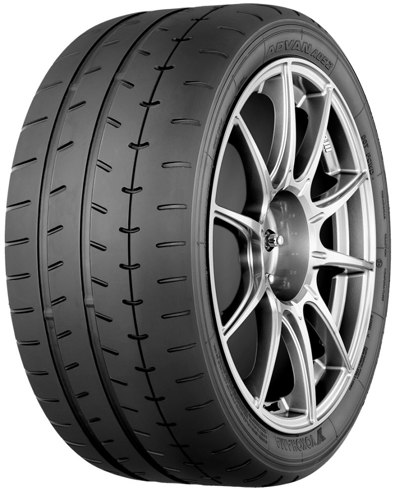 Yokohama Advan A052 Tire - 265/40ZR19 102Y