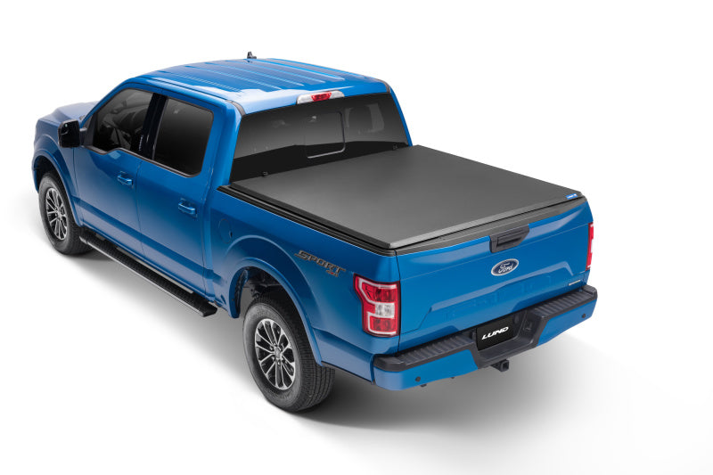 Lund 99-17 Ford F-250 Super Duty Styleside (6.8ft. Bed) Hard Fold Tonneau Cover - Black