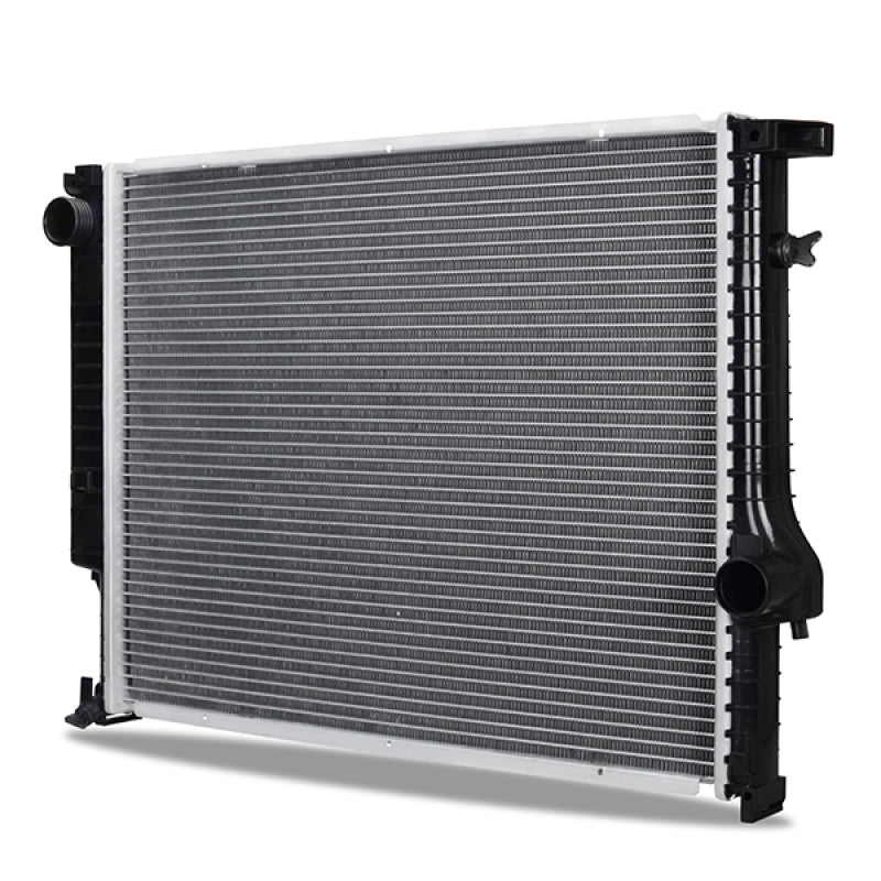 Mishimoto BMW E36 3-Series Replacement Radiator 1992-1999