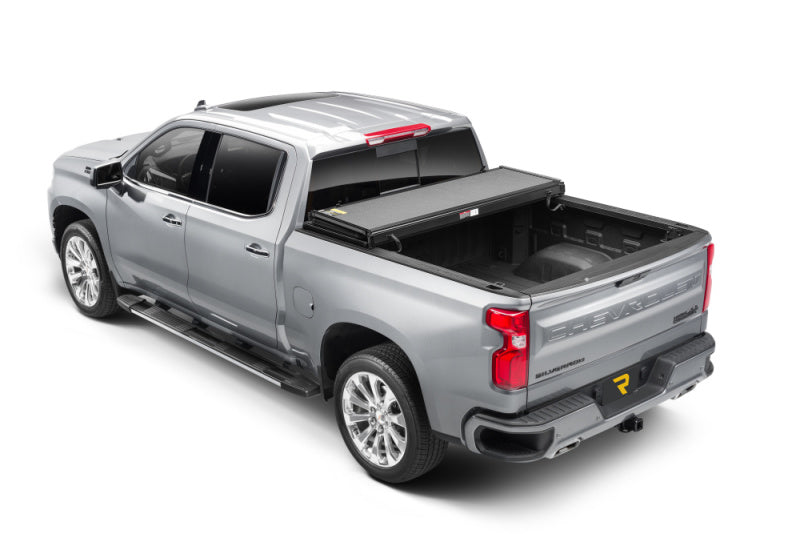 Extang 15-22 Chevy/GMC Canyon/Colorado (5ft. 2in. Bed) Solid Fold ALX