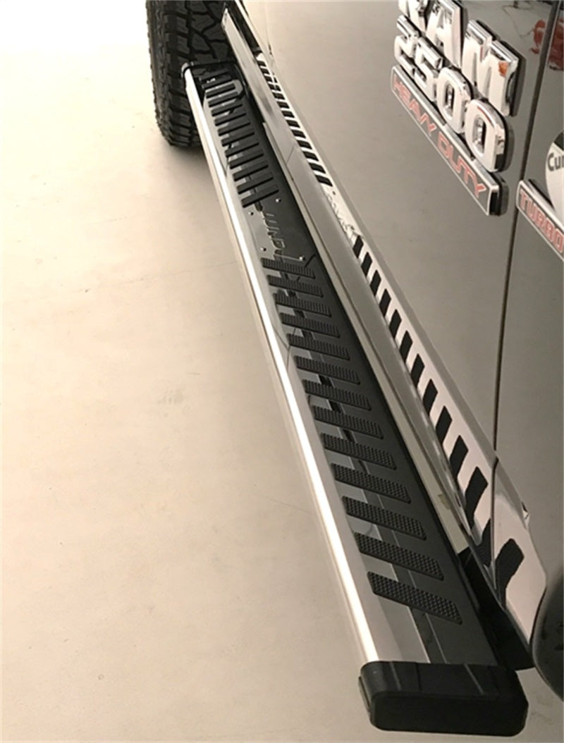 Lund 09-17 Dodge Ram 1500 Crew Cab Summit Ridge 2.0 Running Boards - Stainless