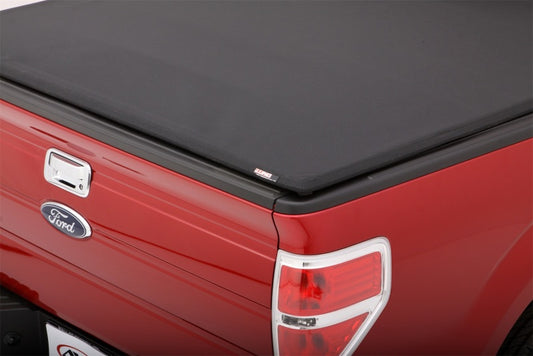 Lund 99-17 Ford F-250 Super Duty (6.5ft. Bed) Genesis Elite Tri-Fold Tonneau Cover - Black