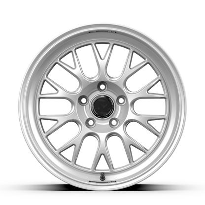 fifteen52 Holeshot RSR 19x9.5 5x112 40mm ET 66.56mm Center Bore Radiant Silver