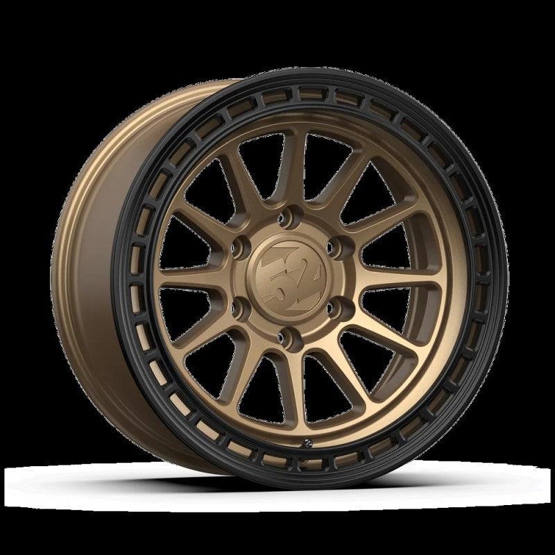 fifteen52 Range HD 17x8.5 6x135 0mm ET 87.1mm Center Bore Desert Bronze Wheel